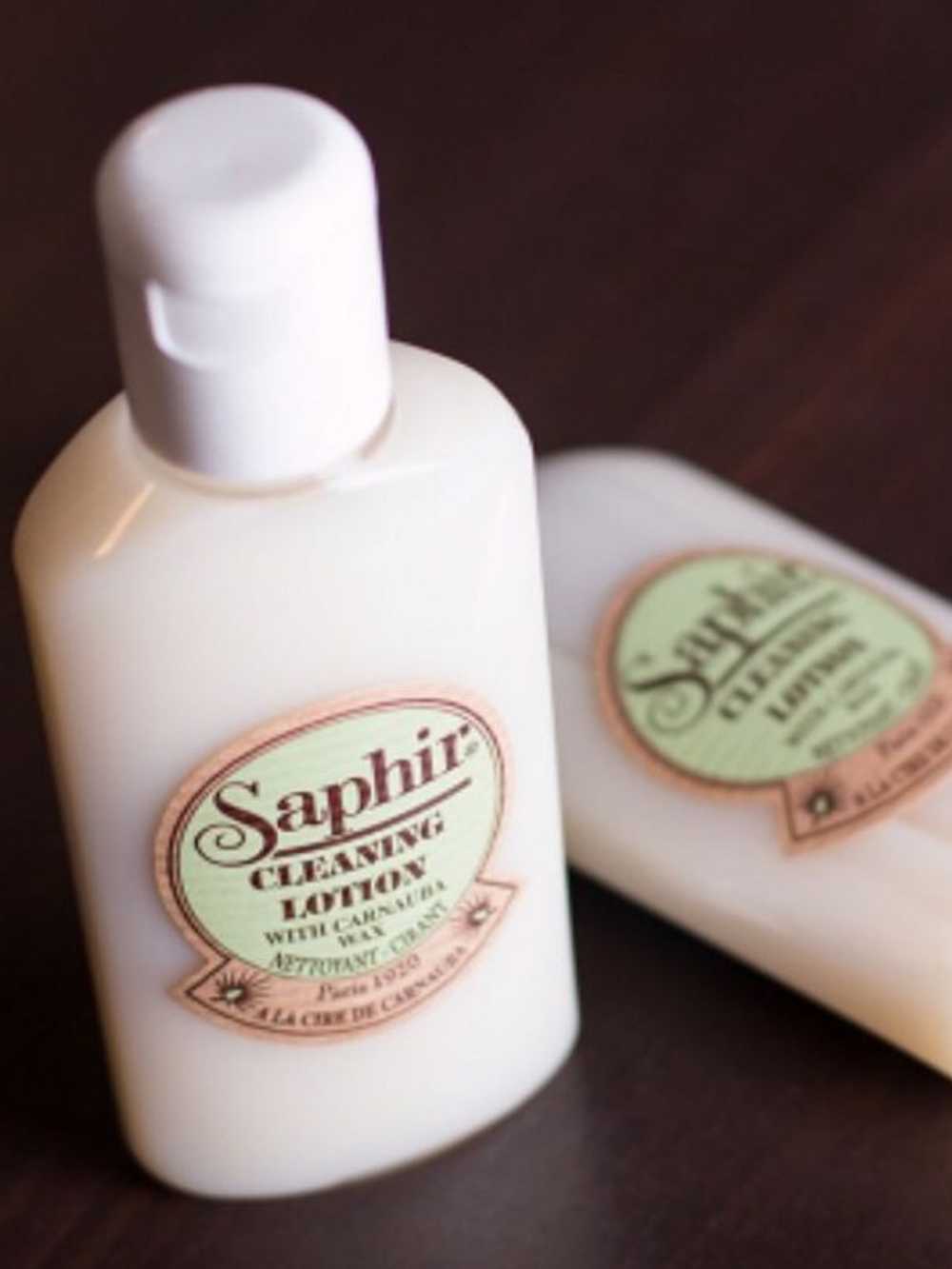 La lotion nettoyante Saphir